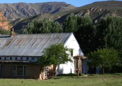 Red Cliffs Farmhouse